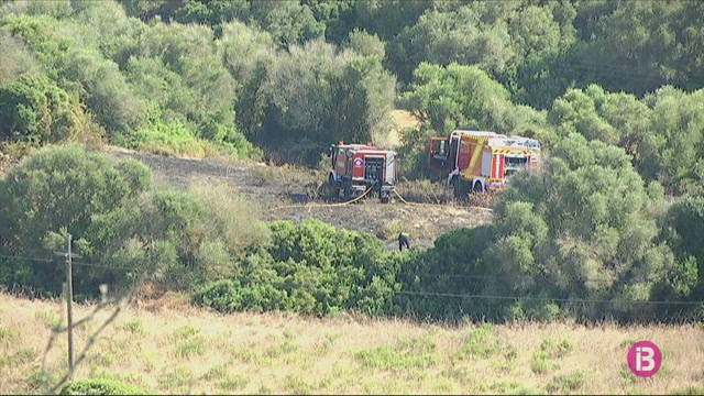 El retard en la contractació de nous bombers a Menorca no afectarà la temporada d’incendis