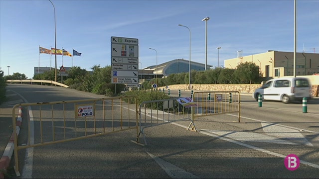 L’accés a la planta de sortides de l’aeroport de Menorca roman tancat aquest dimarts per feines de manteniment