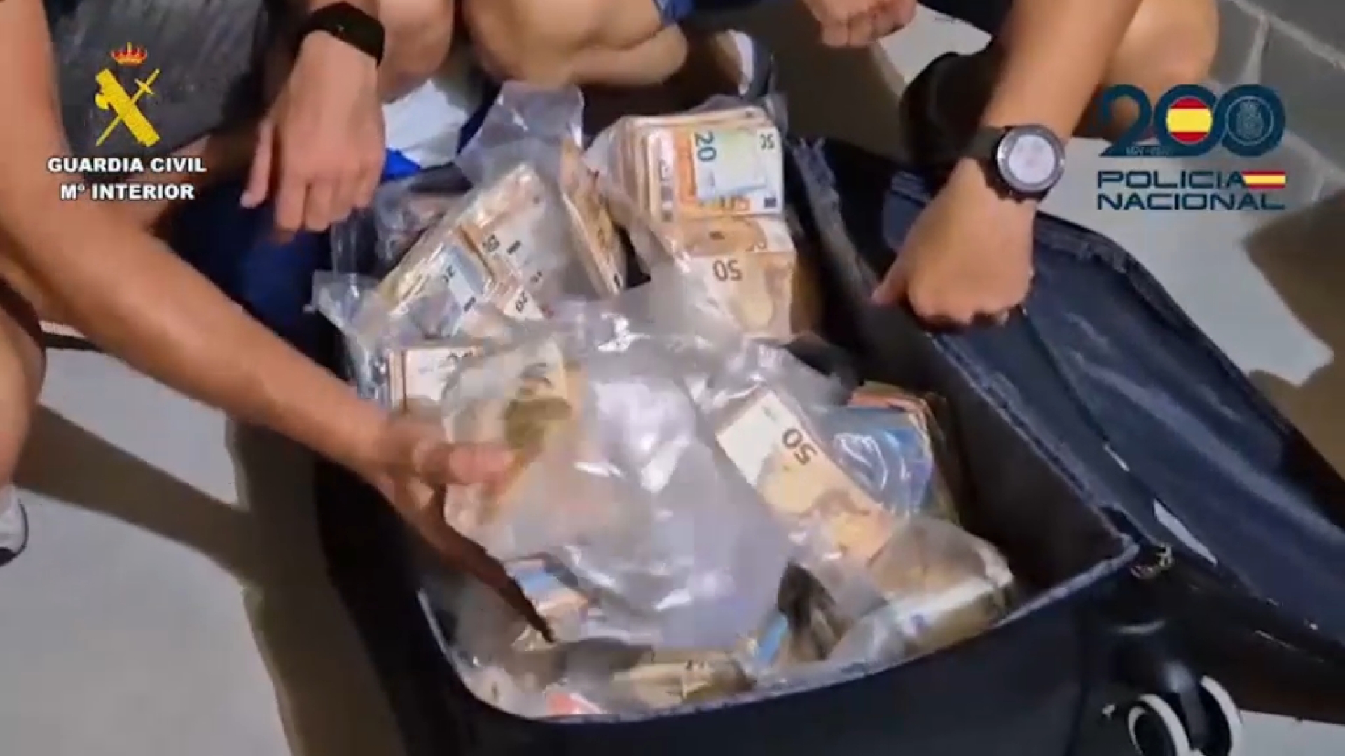 1,4 M€ en efectiu, 11,3 kg de cocaïna o sis armes: balanç de l’operatiu on fou detingut el policia Faustino Nogales