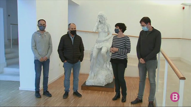 L’artista hiperrealista Rafel Jofre cedeix una escultura a l’Ajuntament de Ciutadella
