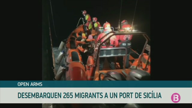 L’Open Arms desembarca 265 migrants a un port de Sicília