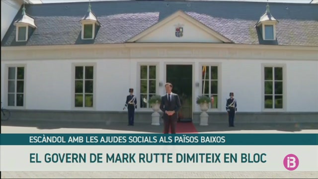 Dimiteix en bloc el govern de Mark Rutte