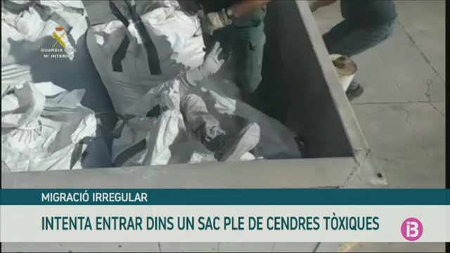 Rescaten un migrant enterrat a un sac de cendres tòxiques
