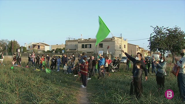 Més d’un centenar de veïnats protesta a Son Bonet