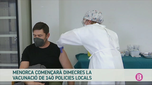L’Àrea de Salut de Menorca comença a vacunar dimecres professionals essencials menors de 55 anys