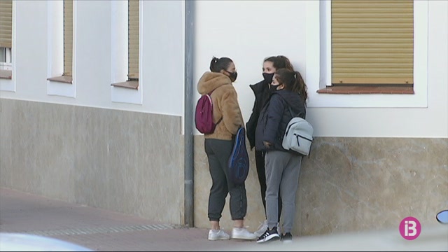 Joves de Menorca reclamen que se’ls escolti per les angoixes que els provoca la pandèmia