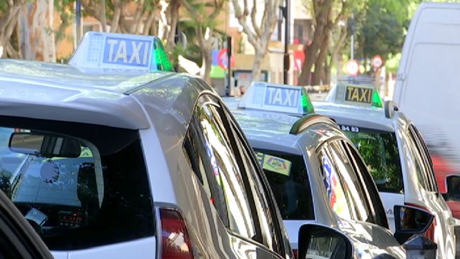 El nombre de VTC a Eivissa podria superar el de taxis fixos per a la pròxima temporada