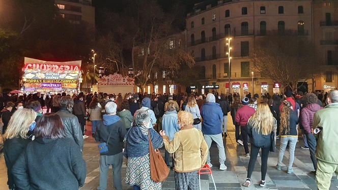 200 persones es concentren a Palma per exigir la llibertat de Pablo Hasél