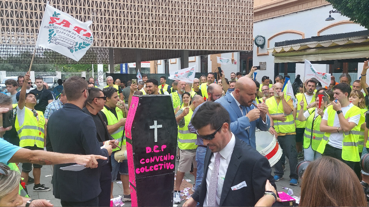 Reunió d’urgència entre sindicat i patronal al TAMIB per desbloquejar la vaga al TIB