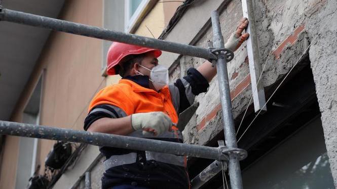 El consum de ciment, en mínims històrics, en desplomar-se un 50%25 per l’aturada de la construcció