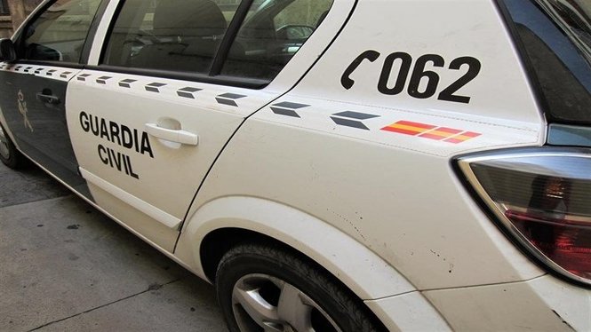 Un home mata presumptament la seva dona a Granada i després se suïcida
