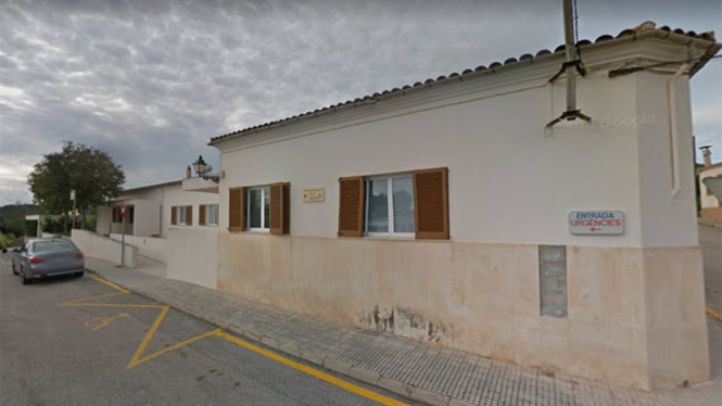 El centre de Salut de Vilafranca reestructura la seva activitat per mor de l’aïllament de vuit professionals