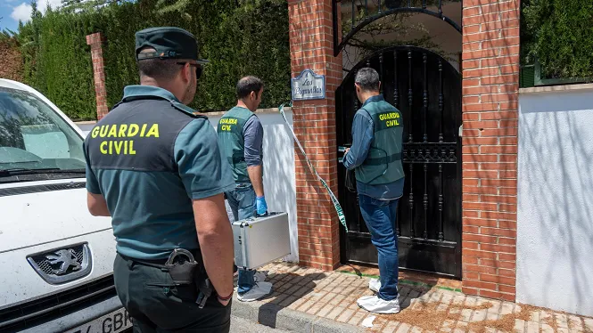 Presó provisional per a l’home acusat d’assassinar la dona embarassada i el seu fill de 3 anys a Granada