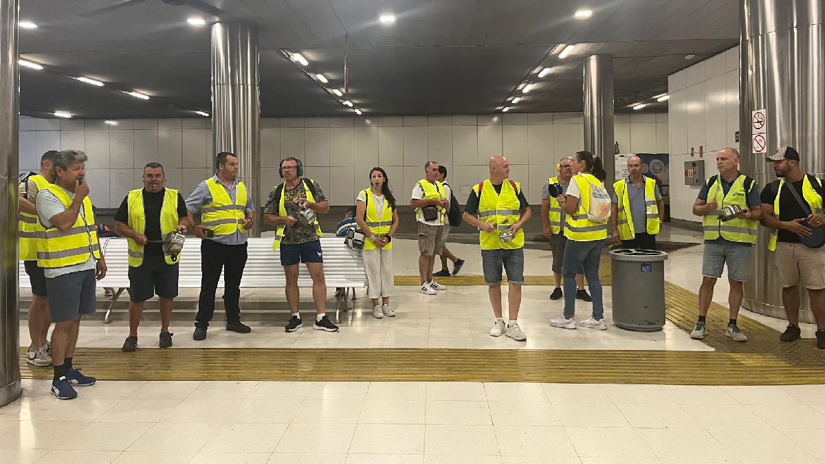 Els treballadors del TIB convoquen una cassolada per continuar amb la vaga indefinida