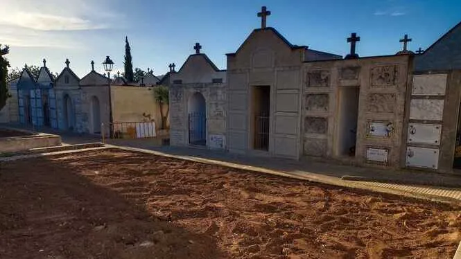 Conclouen les excavacions al cementiri de Son Carrió sense trobar cap milicià republicà