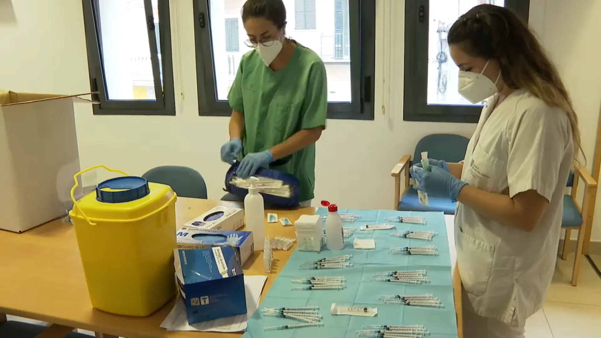 Comença a les Balears la vacunació combinada de grip i covid