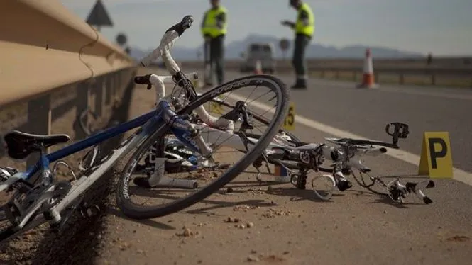 Mor un ciclista després de rebre la col·lisió d’una moto a la carretera de la Serra a Pollença