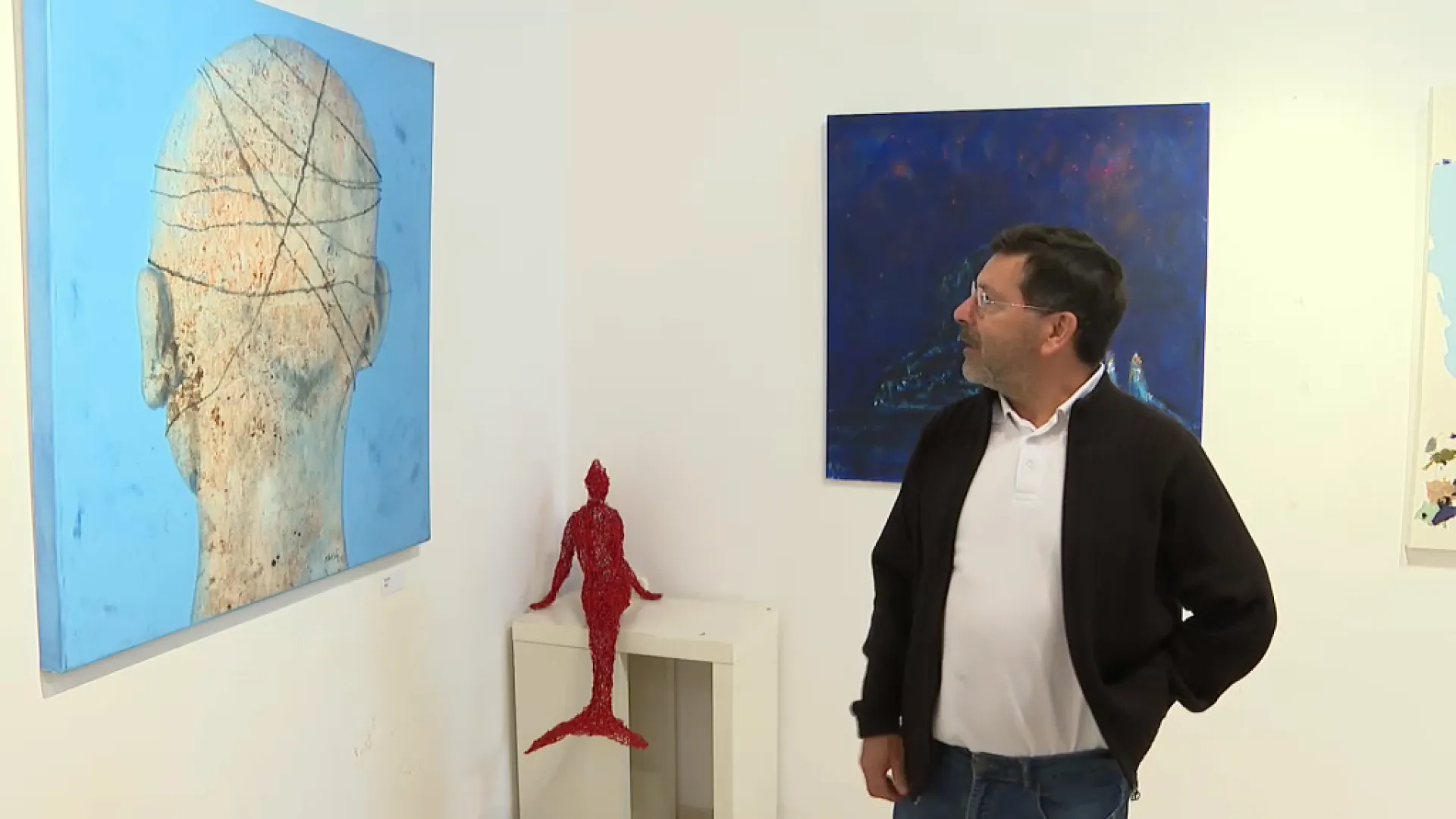 Baleària reuneix i connecta artistes de diferents ports en una exposició a Ciutadella