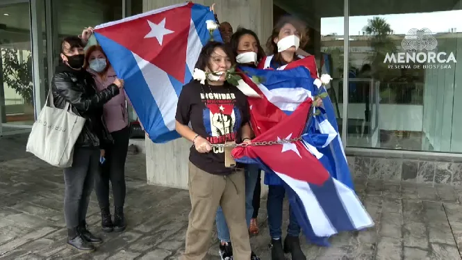 Els cubans residents a Menorca es manifesten en contra del règim polític del seu país