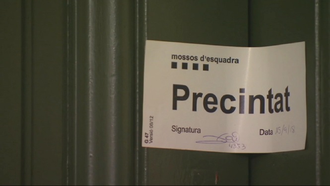 La+policia+investiga+si+un+home+ha+matat+la+seva+dona+a+Barcelona+i+despr%C3%A9s+s%E2%80%99ha+su%C3%AFcidat