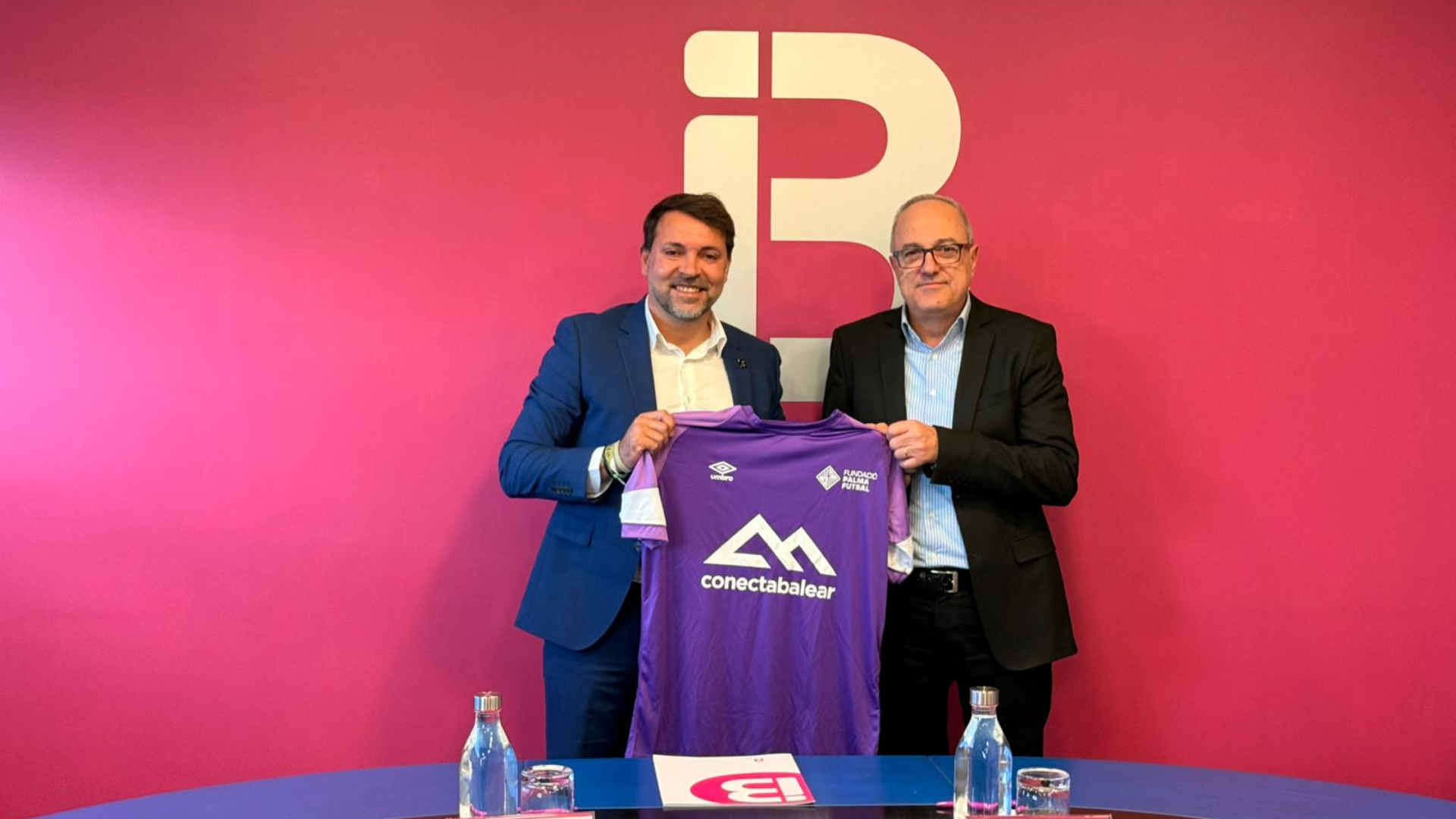 IB3 dona una mà a la Fundació Miquel Jaume Palma Futsal