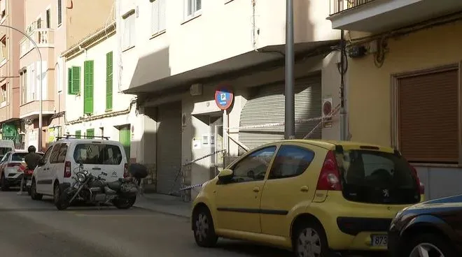 Desallotjen un edifici de Palma per l’esfondrament d’una terrassa