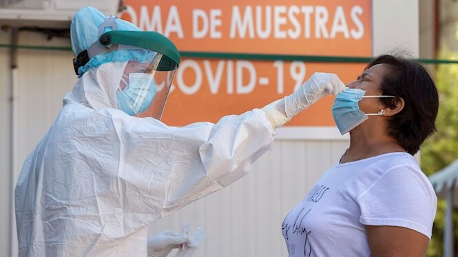 Espanya ja supera els 600.000 contagis i els 30.000 morts