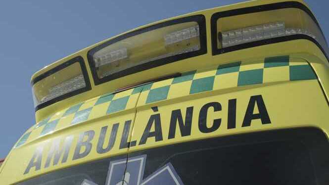Una nina de tres anys cau per una arqueta de Gesa de tres metres a Palma