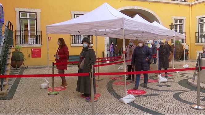 Portugal vota per a un nou president enmig del confinament domiciliari