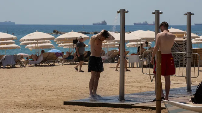 Mallorca, en alerta taronja per temperatures de fins a 39 graus