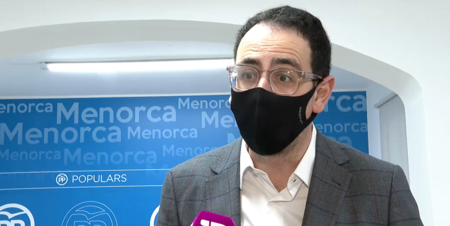 El senador per Menorca acusa Vicenç Vidal d’haver impedit l’acord que hauria permès a Balears evitar el nou impost aeri