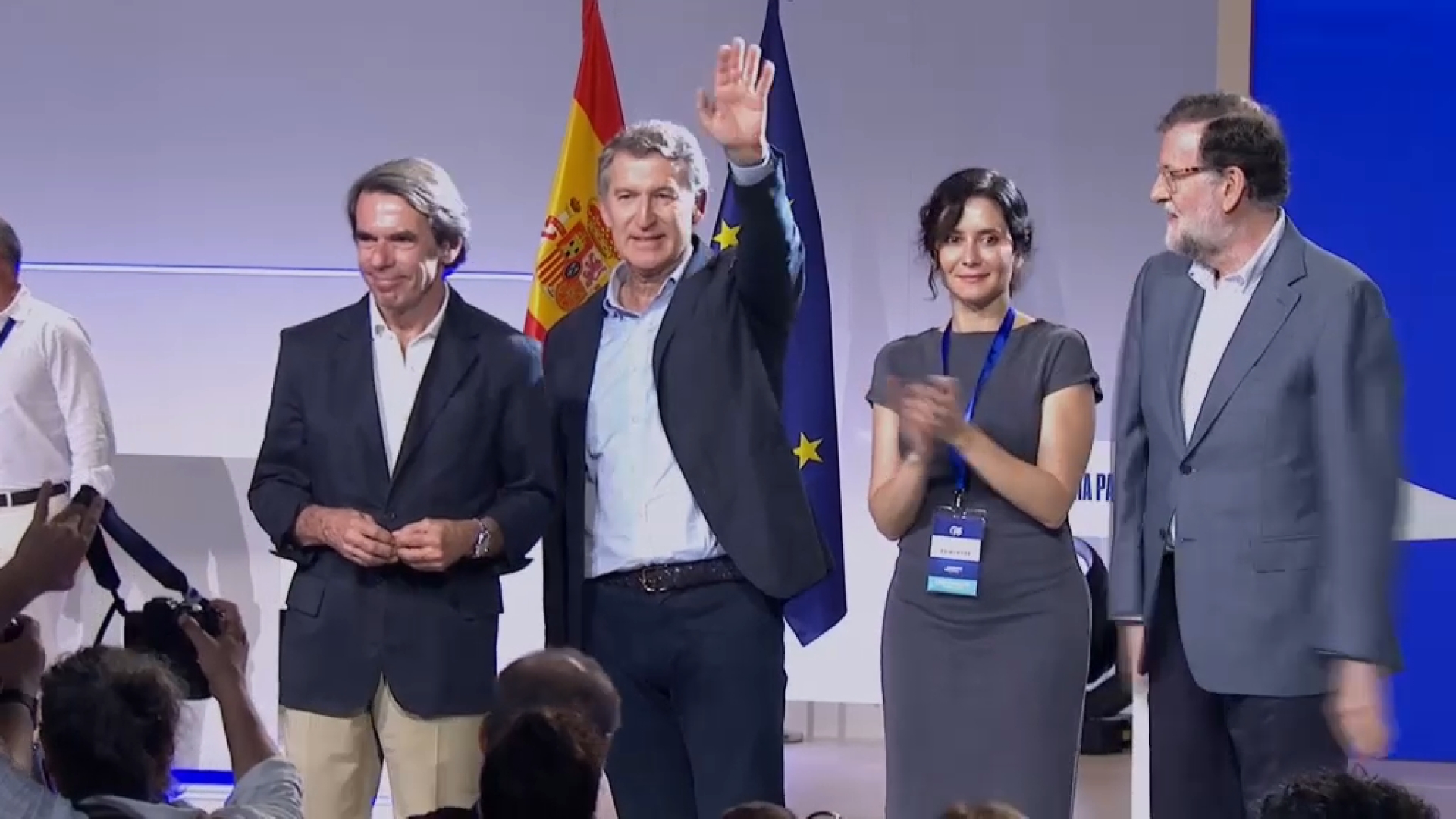 Feijóo es compromet a dur a terme un pla de regeneració democràtica