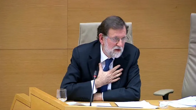 Rajoy+defensa+la+innoc%C3%A8ncia+de+Fern%C3%A1ndez+D%C3%ADaz+i+nega+con%C3%A8ixer+a+Villarejo+i+la+trama+Kitchen