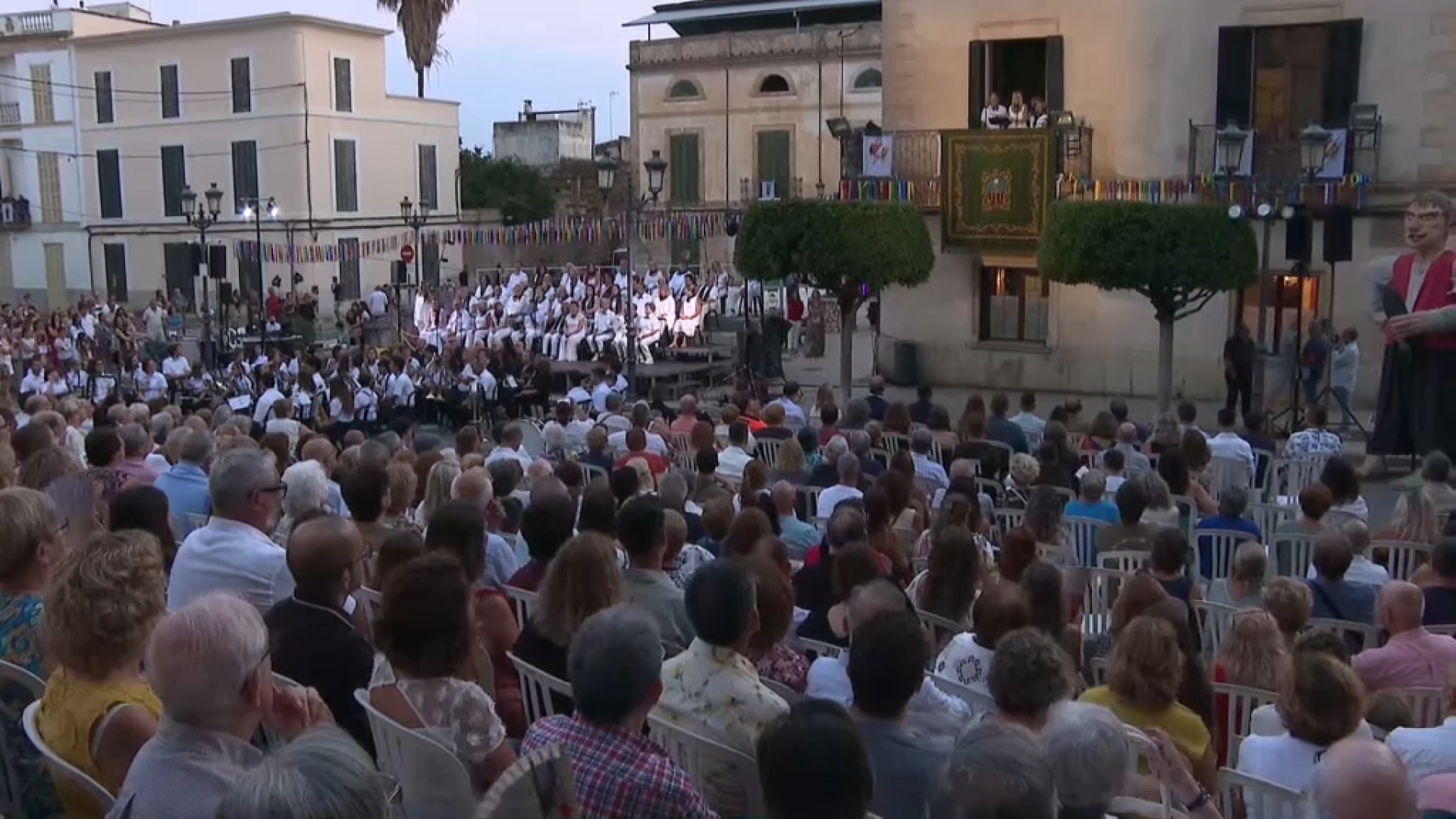 Felanitx dona el sus a les festes de Sant Agustí amb la Nitx de l’Art