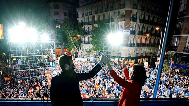 Antonio Papell, periodista: “A Madrid, la frustració d’aquest any i mig de pandèmia s’ha abocat a les eleccions”