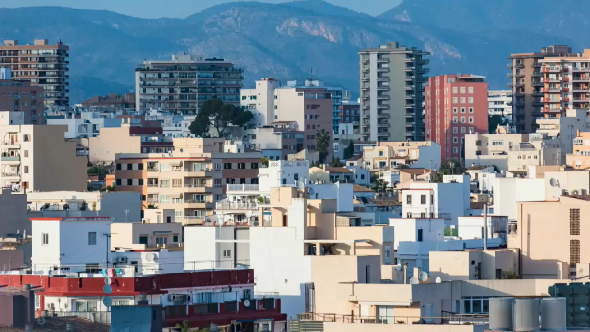 Les Balears aprovaran dilluns el decret d’emergència en habitatge que pretén generar nous pisos a preu limitat