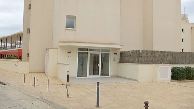 El Consell d’Eivissa intervindrà per evitar el desallotjament de les famílies de Cala de Bou