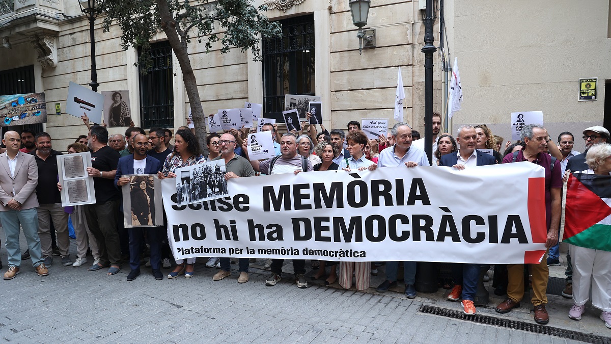 Memòria de Mallorca destaca que per primer pic a Espanya es jutja un alt càrrec institucional per ofendre víctimes del franquisme