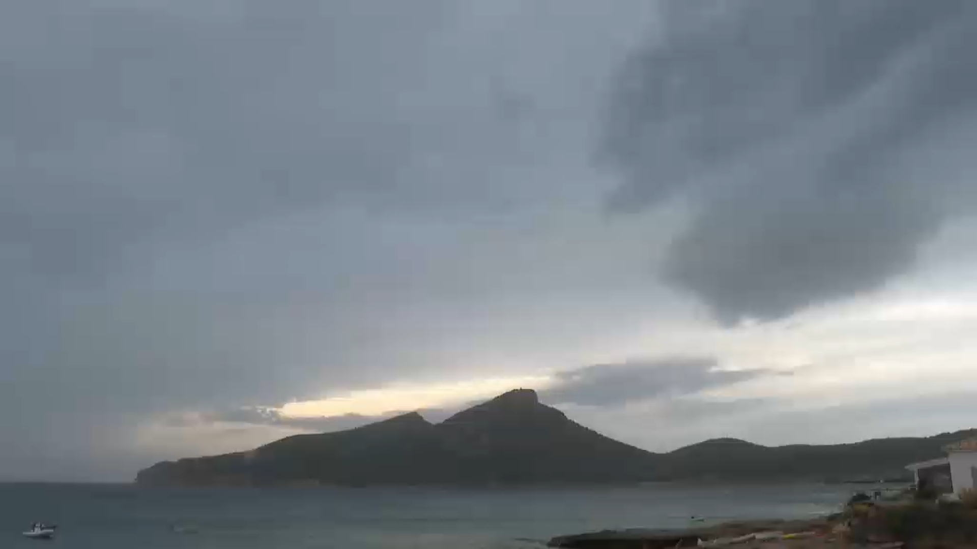 Les pluges entren a Mallorca per ponent