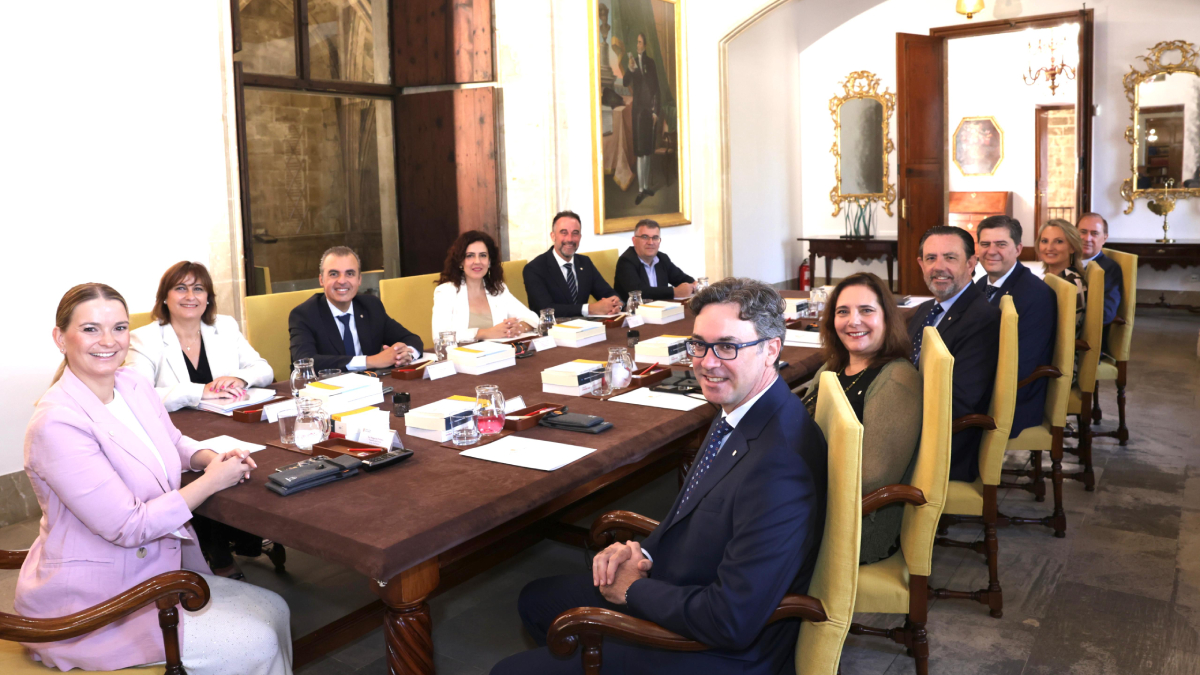 El Govern rebutja el “xantatge” de l’executiu central amb els menors migrants