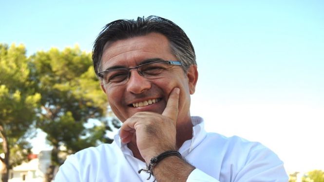 Antoni Abrines deixa la presidència d’AVIBA