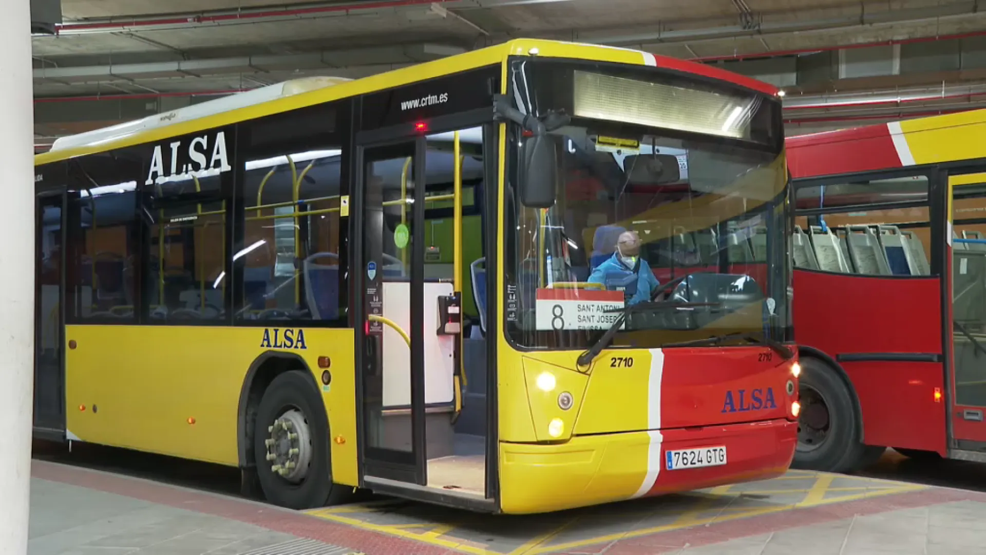 La gratuïtat al transport públic s’estendrà al bus TIB també durant el 2023: com podré beneficiar-me’n?