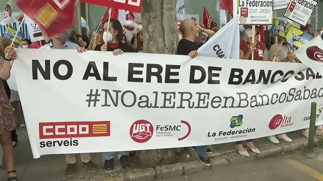 Els treballadors del Banc de Sabadell: “L’ERO pretén acomiadar el 18%25 de la plantilla a les Illes”