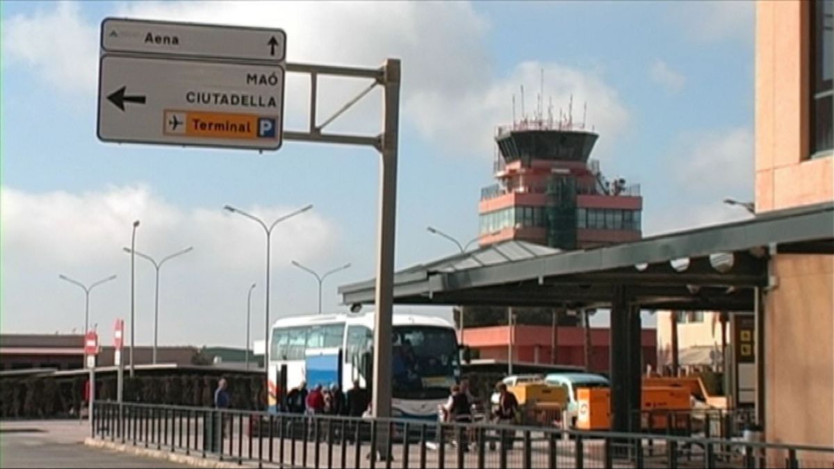 La torre de control de l’Aeroport de Menorca finalitza la seva vida útil