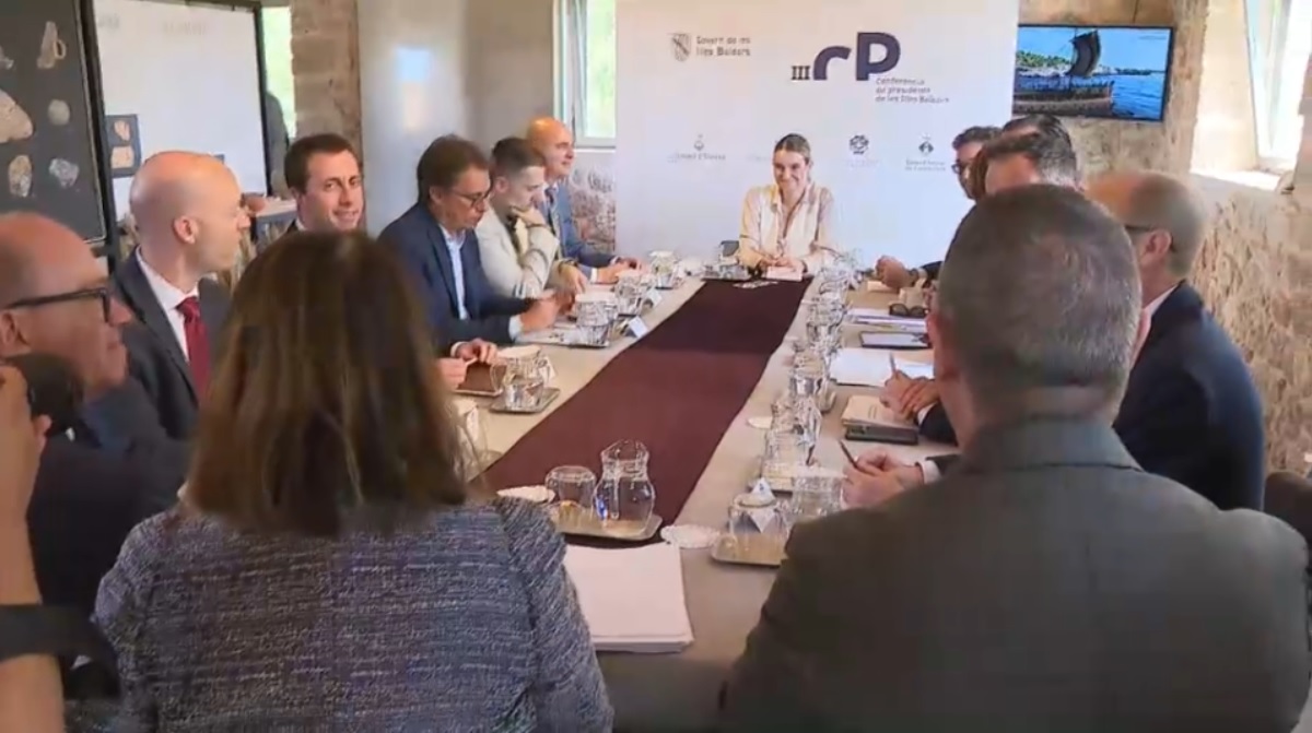 Acord entre el Consell de Mallorca i el d’Eivissa pel trasllat de residus a la incineradora de Son Reus
