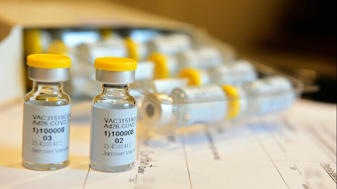 La vacuna de Johnson, autoritzada per iniciar el seu assaig en fase III a Espanya