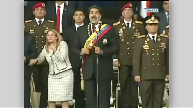 Ferits+set+militars+a+un+atemptat+contra+Maduro
