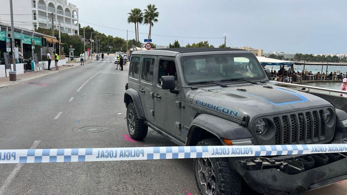 Mor una jove en un atropellament múltiple davant la platja des Pouet de Sant Antoni