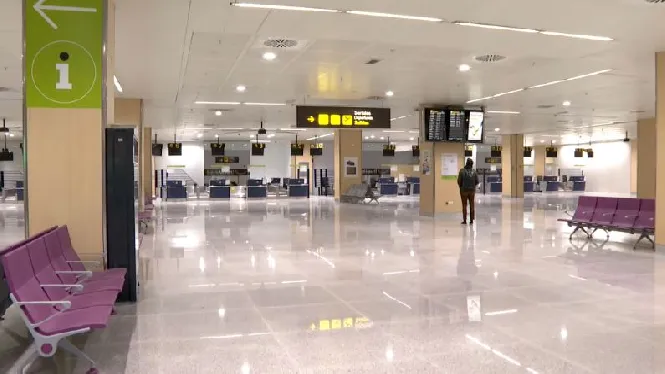 Jornada de vaga de controladors a l’aeroport d’Eivissa sense incidències