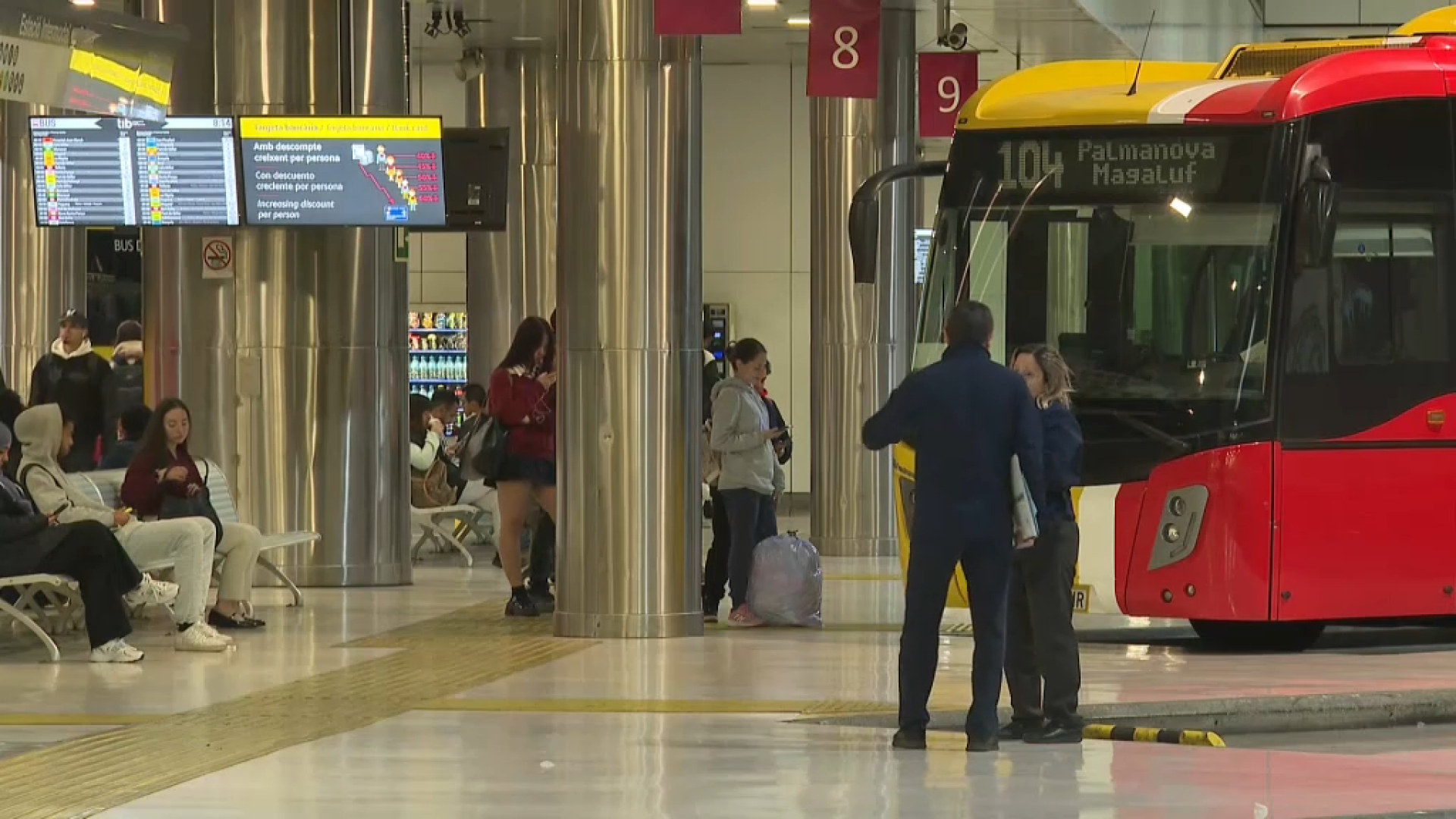 Nova jornada de vaga dels transportistes de passatgers